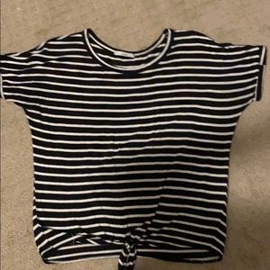 Black and White Striped Shirt w/ Tie Size: Medium